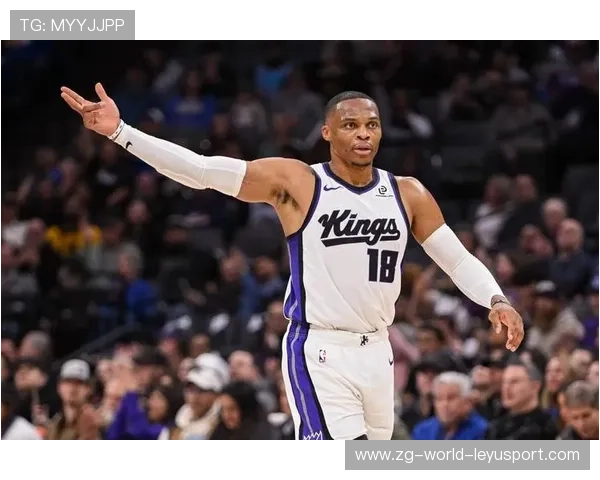 威少23+16+10“老兵不死”！替补席能量场依旧