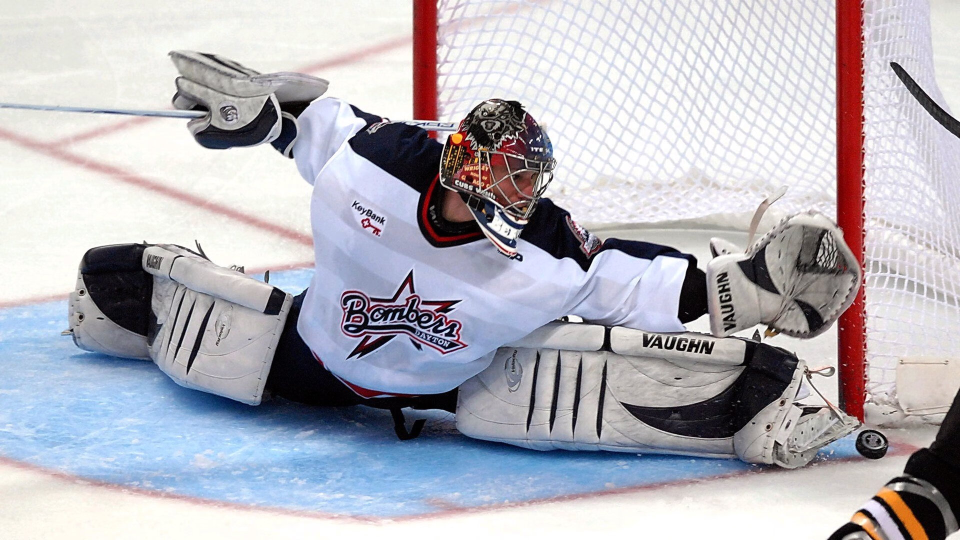 乐鱼体育网址-五大联赛是否偏好使用反跑制造禁区混乱机会，五大联赛是否偏好使用反跑制造禁区混乱机会的球员