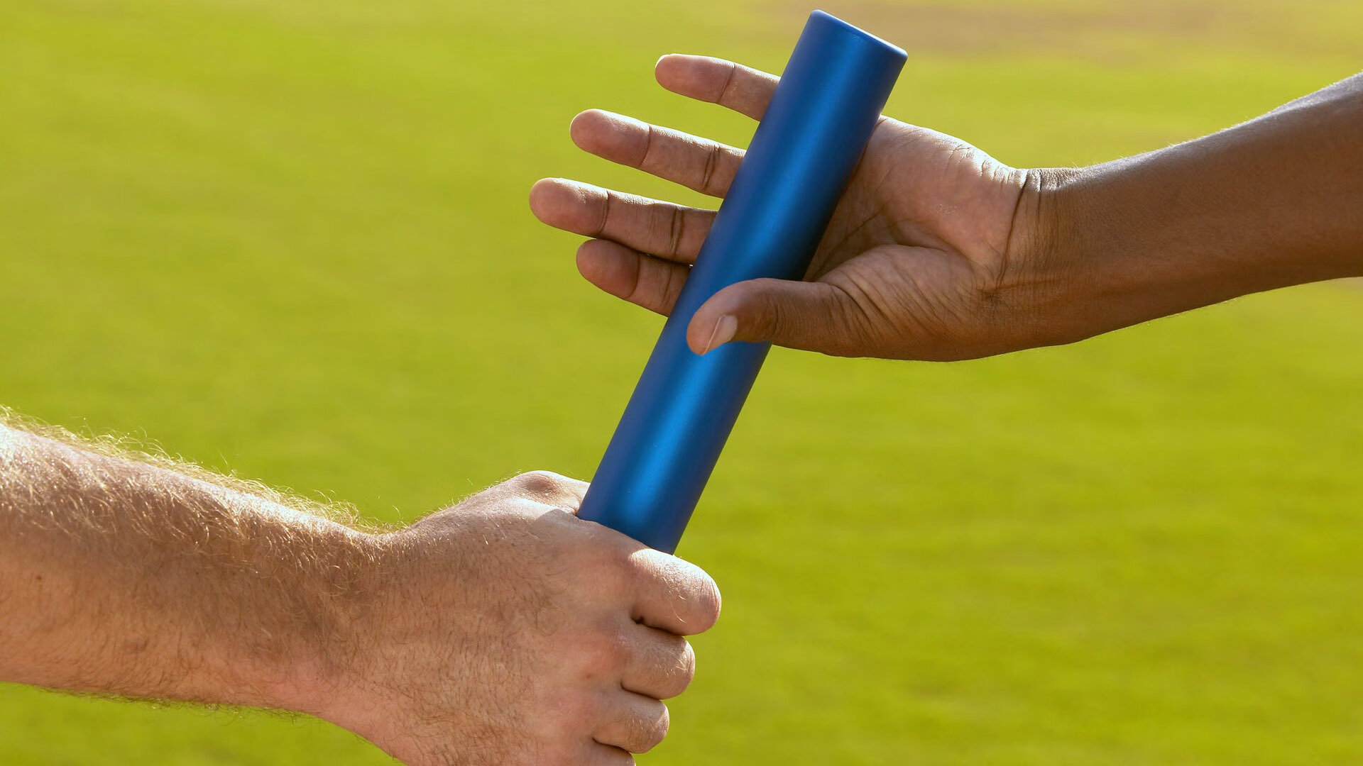 乐鱼体育官网-本土教练与外教之间的职责边界是否模糊，外籍教练与中国教练